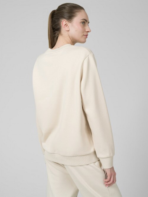 Women's pullover sweatshirt without hood