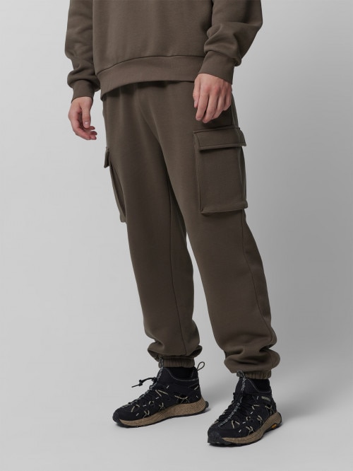 Men's joggers sweatpants with cargo pockets
